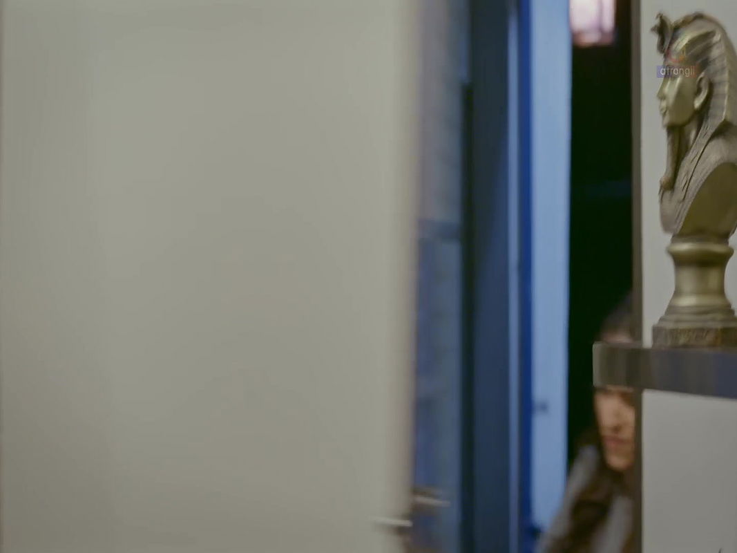 Hotspot (Cash Or Dhoka) (2025) 720p HEVC HDRip Atrangii Short Film