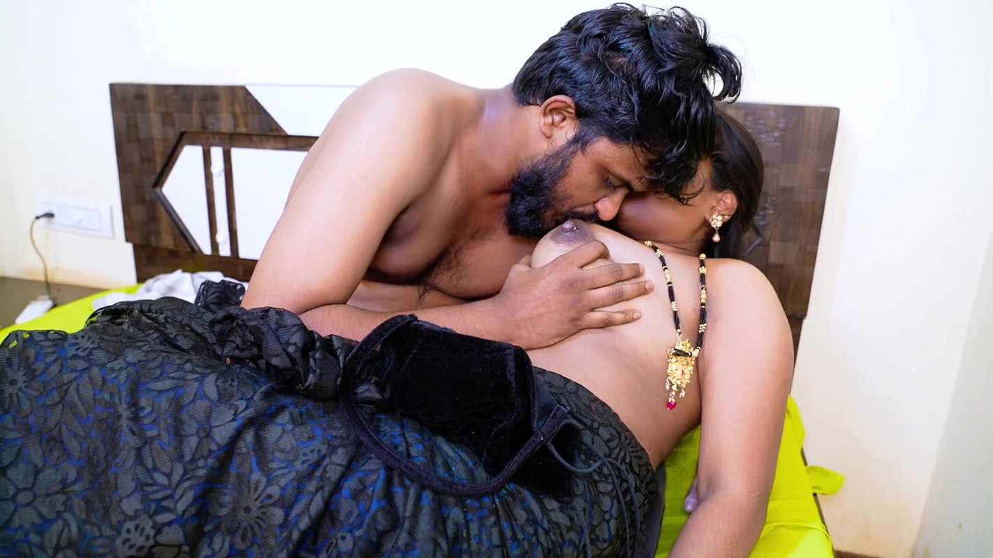 Desi tamil wifr Hardcore Fuck with Her husband When She Was Alone at Home (hindi Audio)