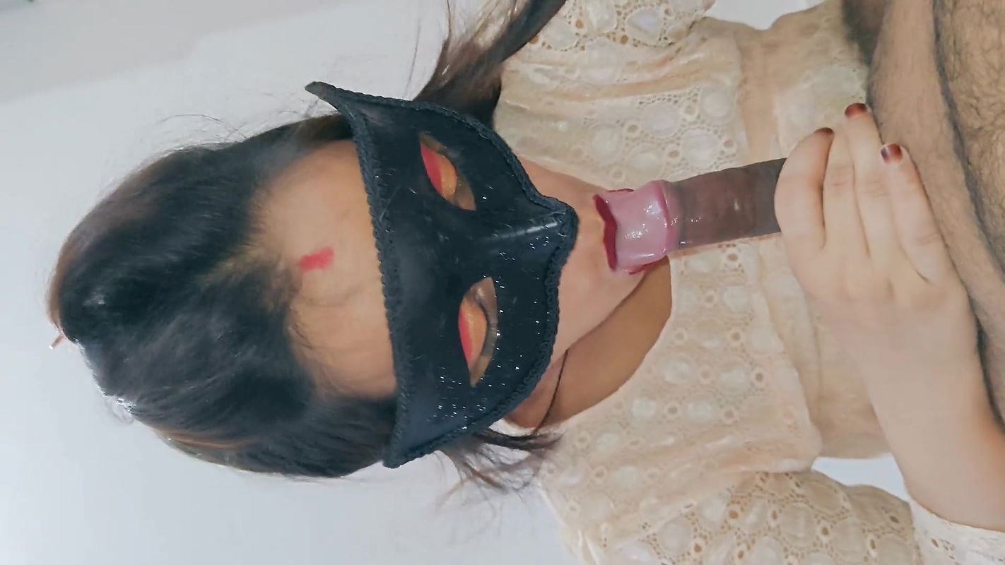 Boyfriend gave in mouth to the girl sucked well