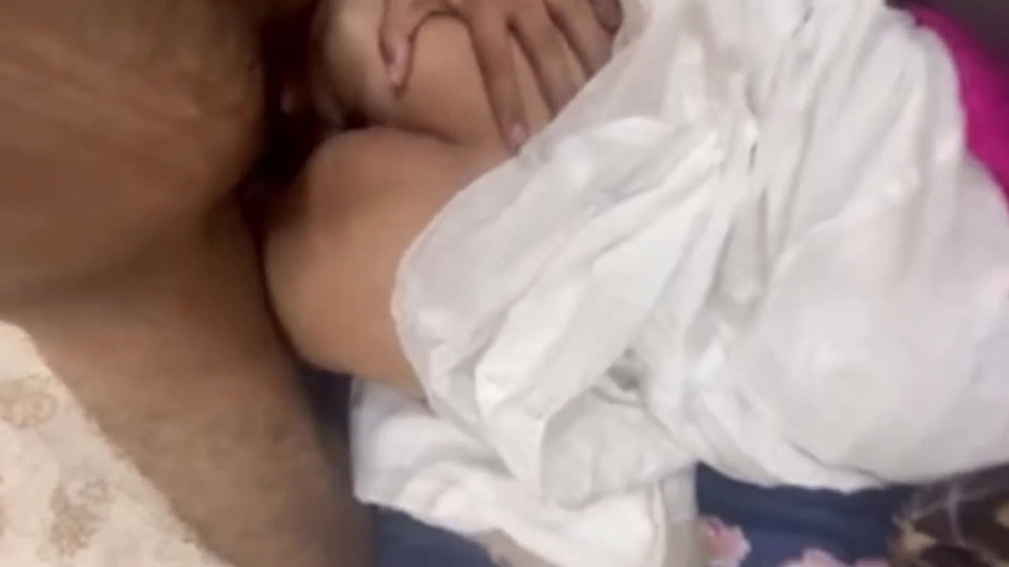 Desi bhabhi doggy sex two times in a day with devar