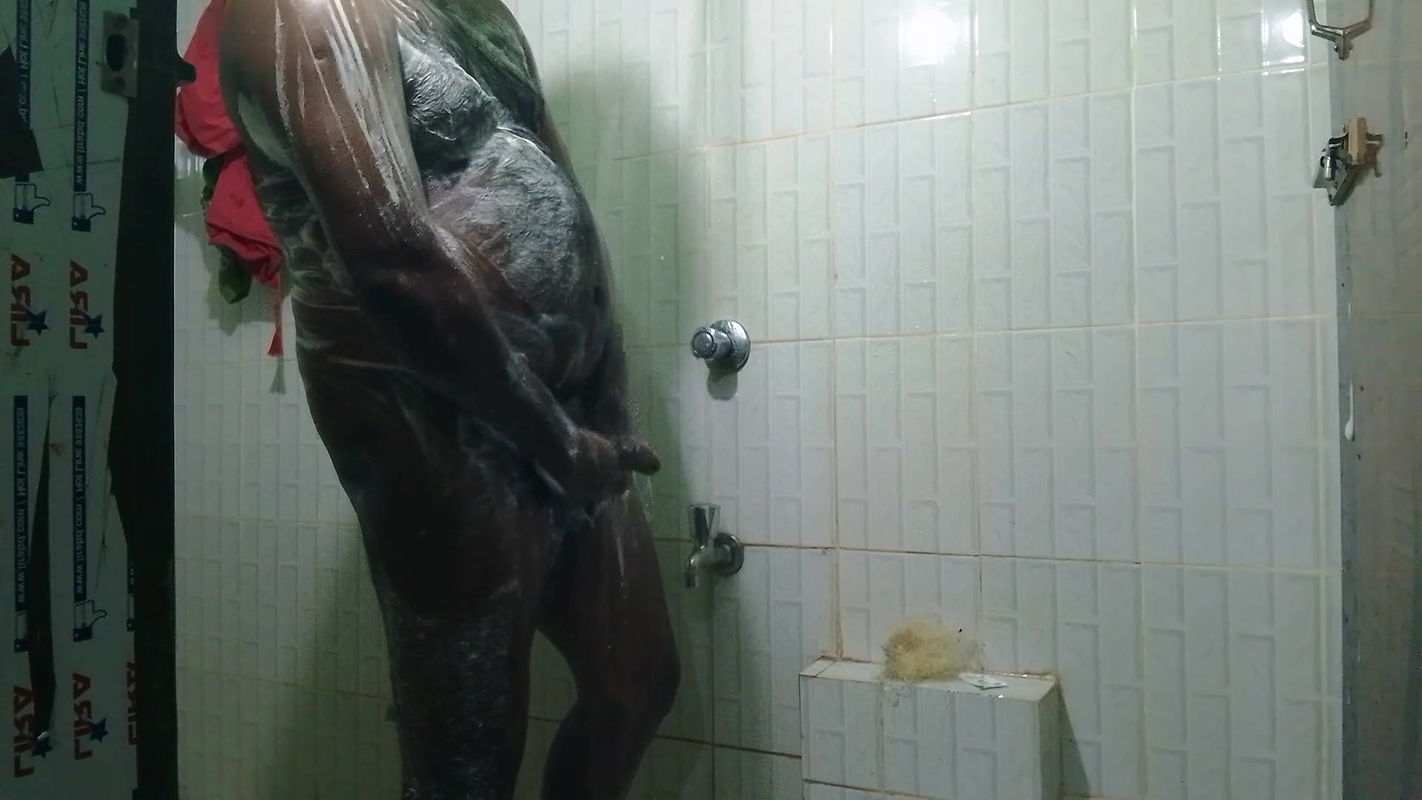 Stepbrother swallows cum in the shower, younger stepsister sucks older stepbrother’s cock and ejaculates