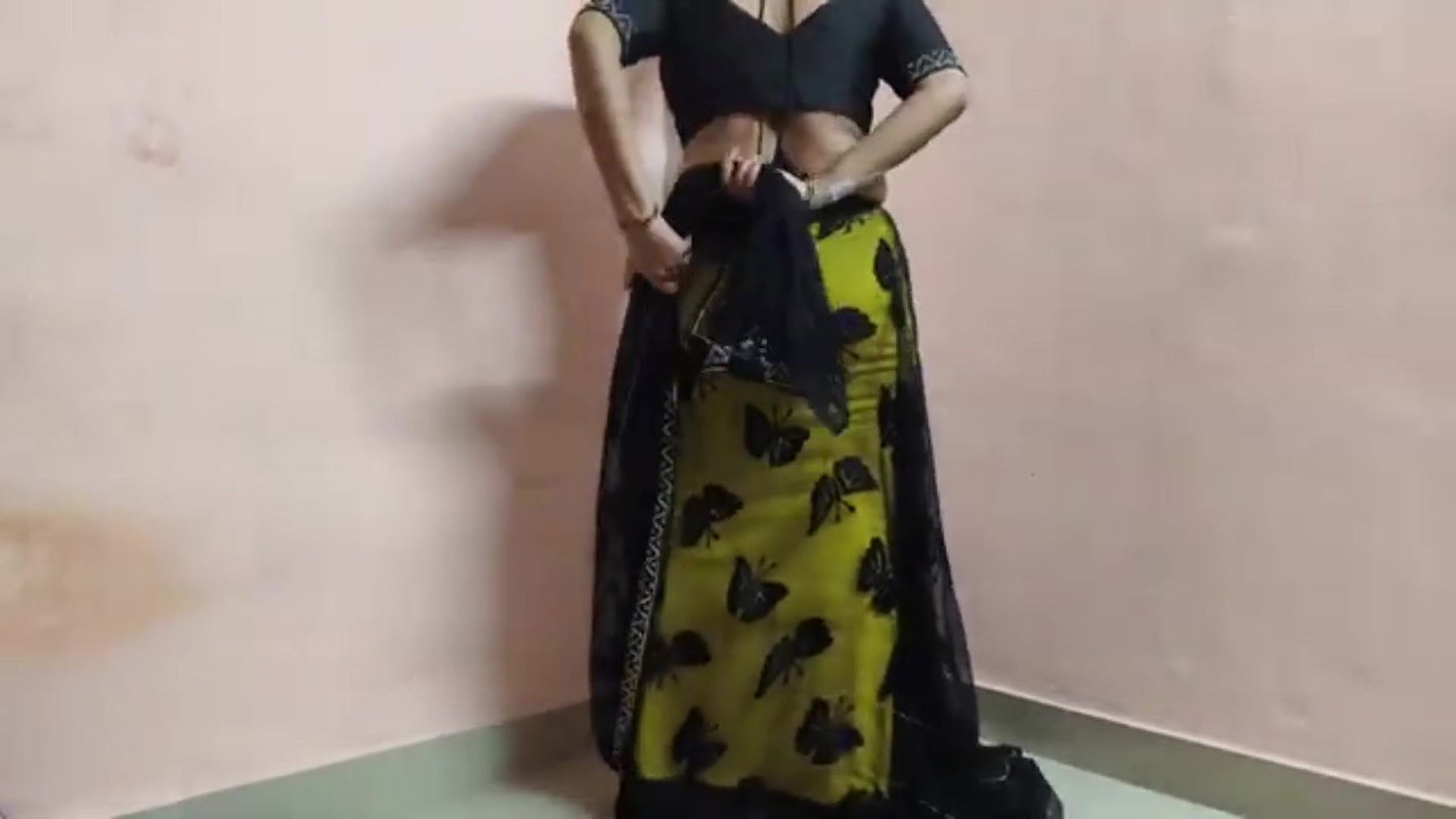 Indian hot desi school girl come to forest and fucked her Hindi Audio