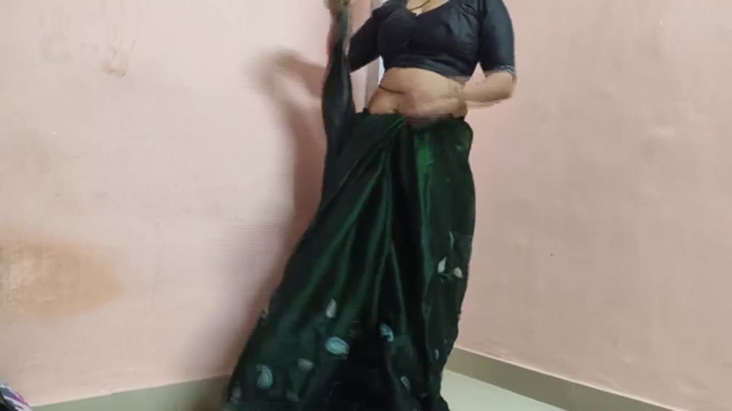 Indian hot desi school girl come to forest and fucked her Hindi Audio