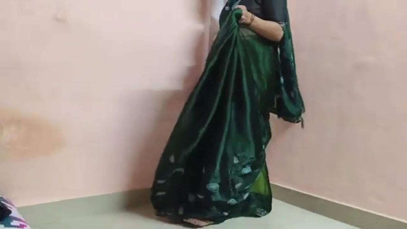 Indian hot desi school girl come to forest and fucked her Hindi Audio