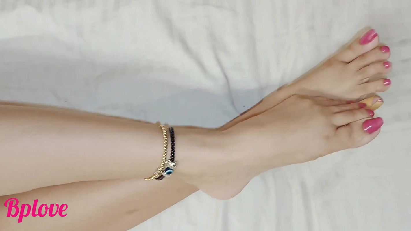 Desi beautiful girl amazing doggy style fucking