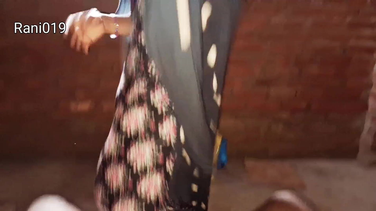 Rani bhabhi my wife faking video waching my new video Rani darling ki nude chudayi Desi Rani bhabhi ki chudayi