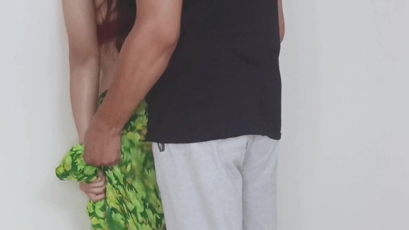 Romantic Scenes of Desi Kaamwali Bai