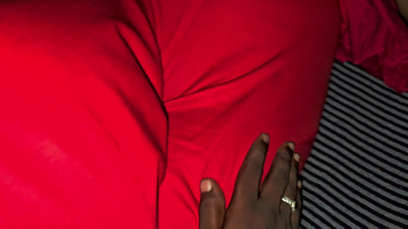 Devar bhabhi’s sex to her sister-in-law at night ass is very big