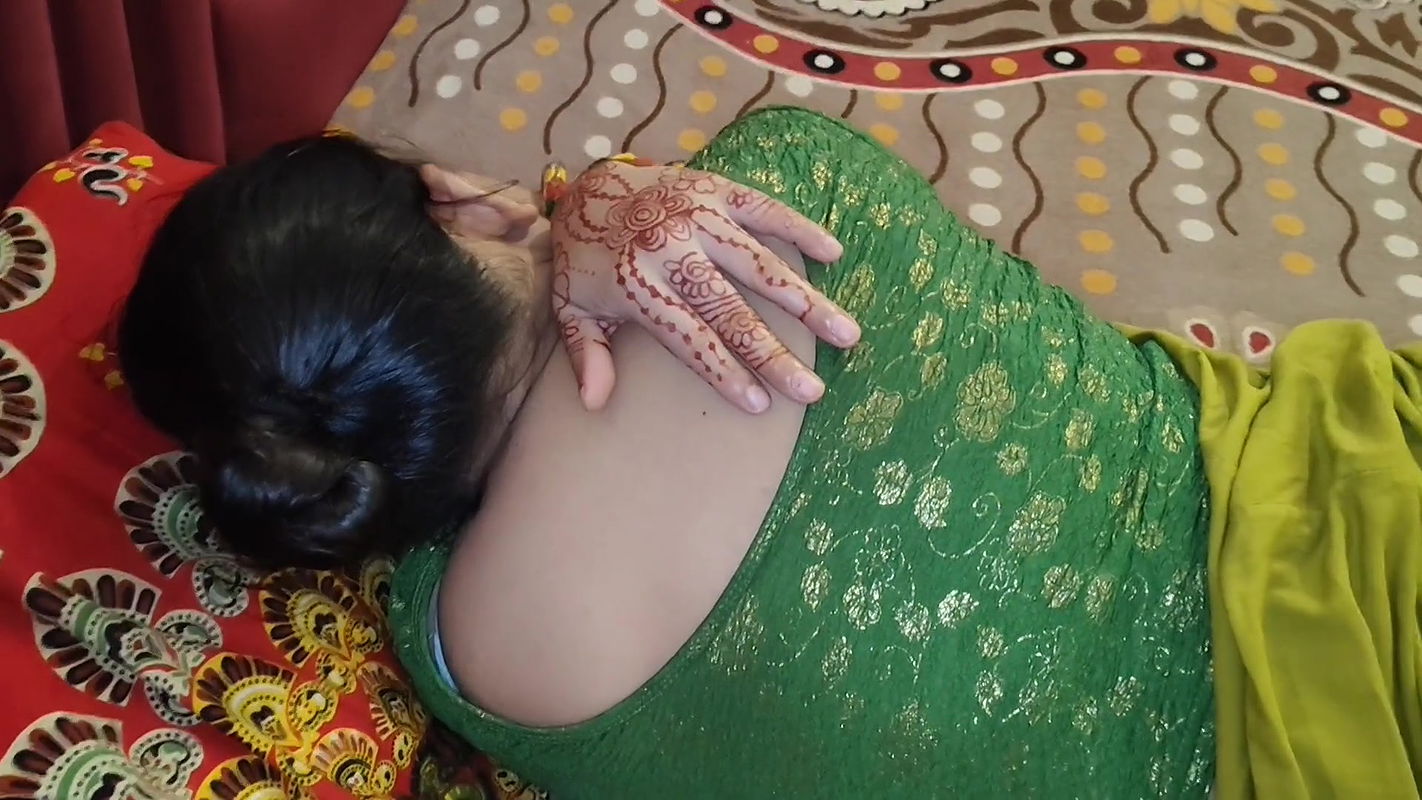 Bhai Ne Apne Mosi Ki Ladki Ko Choda