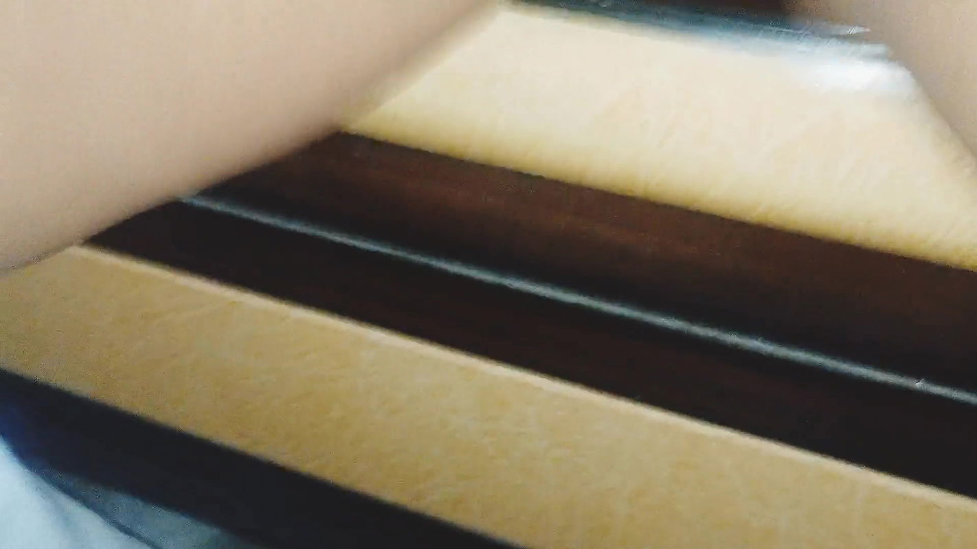 Indian bhabhi squirting orgasam fingering video ( hindi audio )