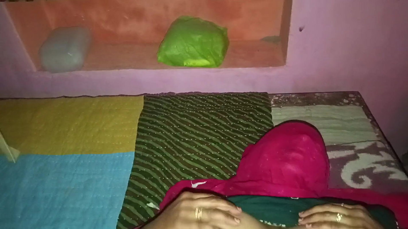 Bhabhi Se Bahane Se Bula Kar Kiya Mere Saath Sex