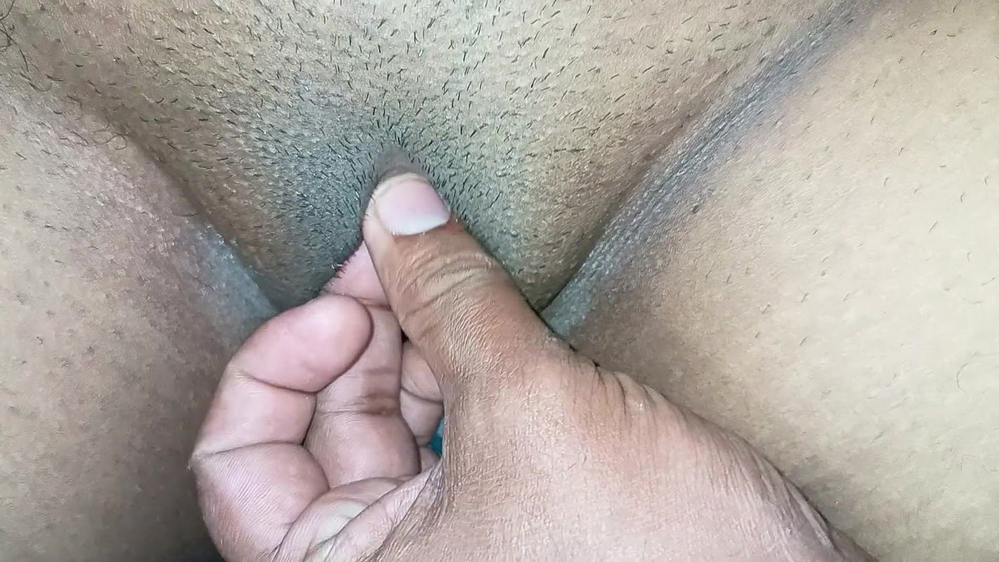 Boyfriend Fingering Mallu Hot Wife’s Wet Pussy