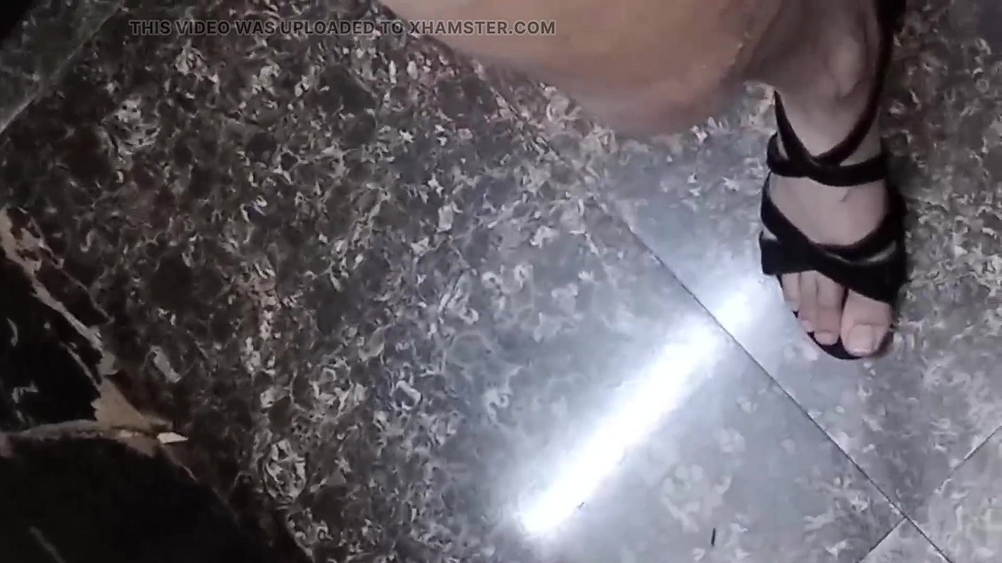 Bhabhi ji ki chut ki garmi nikal diya