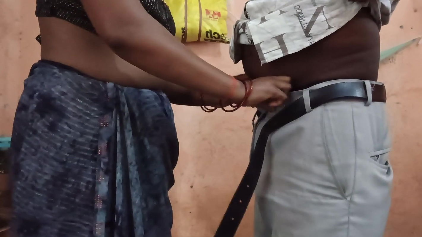 Aunty doggy style villege Indian fucking sex video