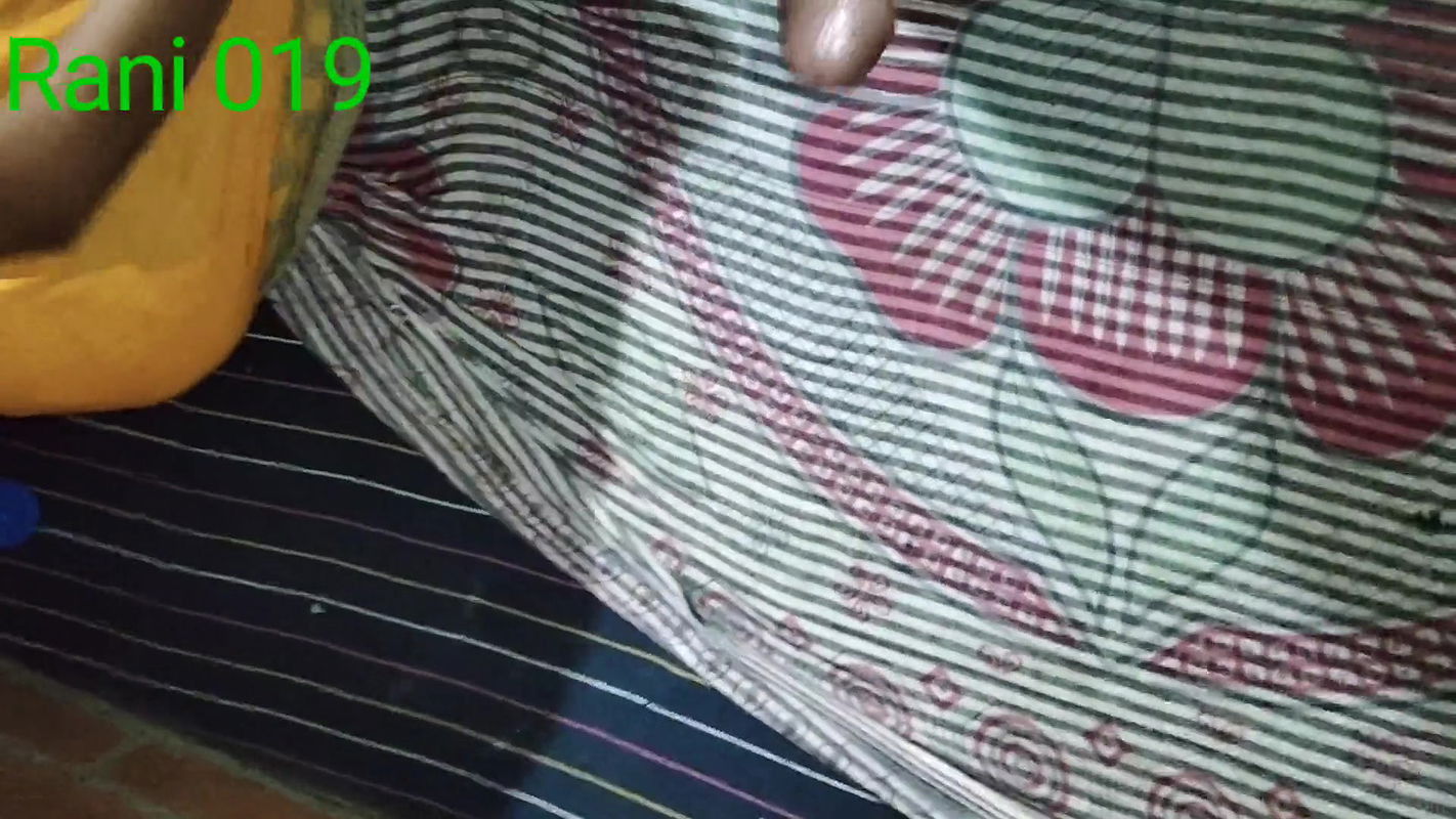 Shoteli sistar ki jabajsti chudayi Desi Indian Sex