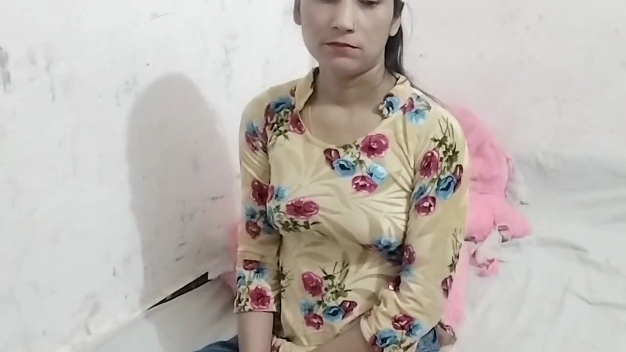 Abbu jaan ne meri tight jawani dekh kar jabar dasti pela