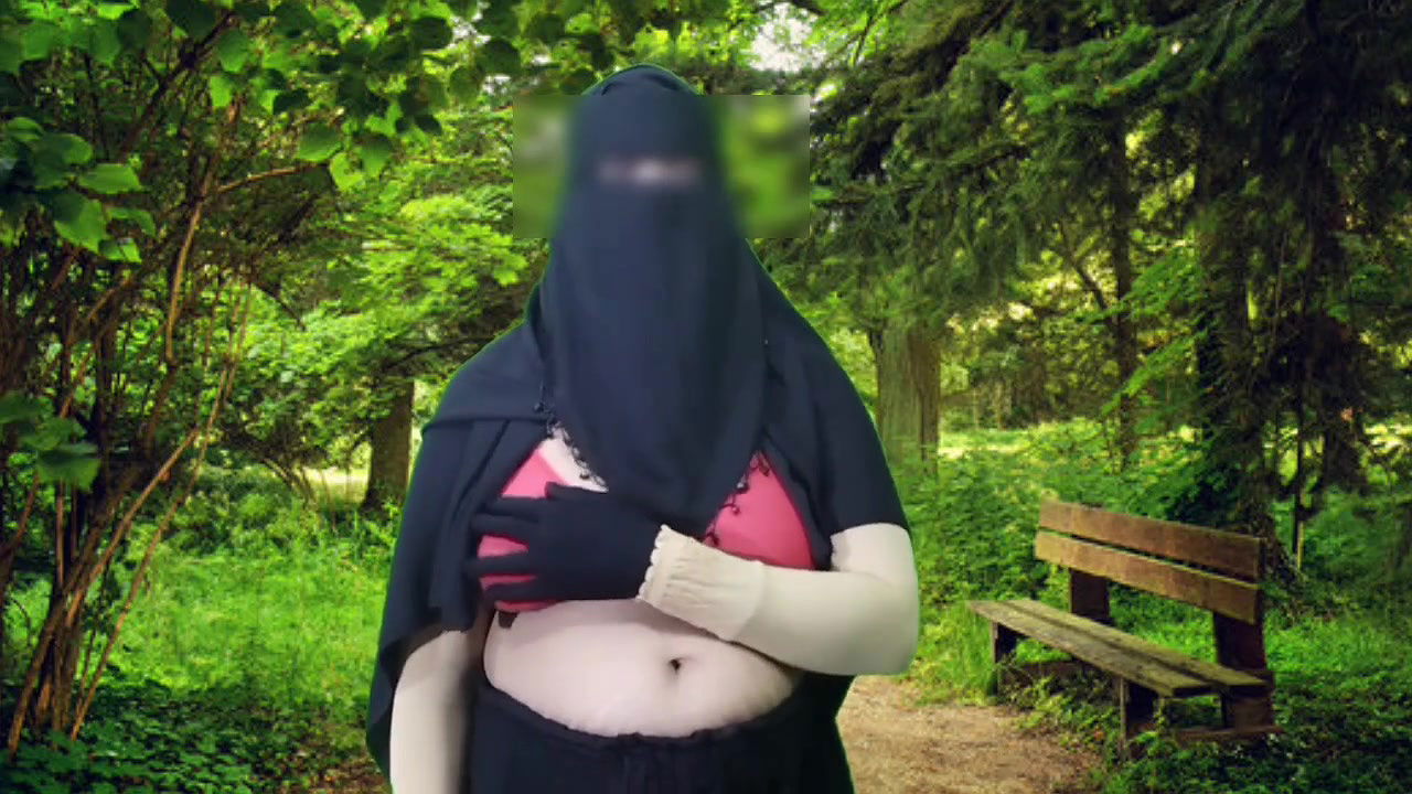 Bangladeshi housewife