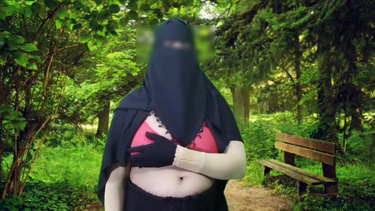 Bangladeshi housewife