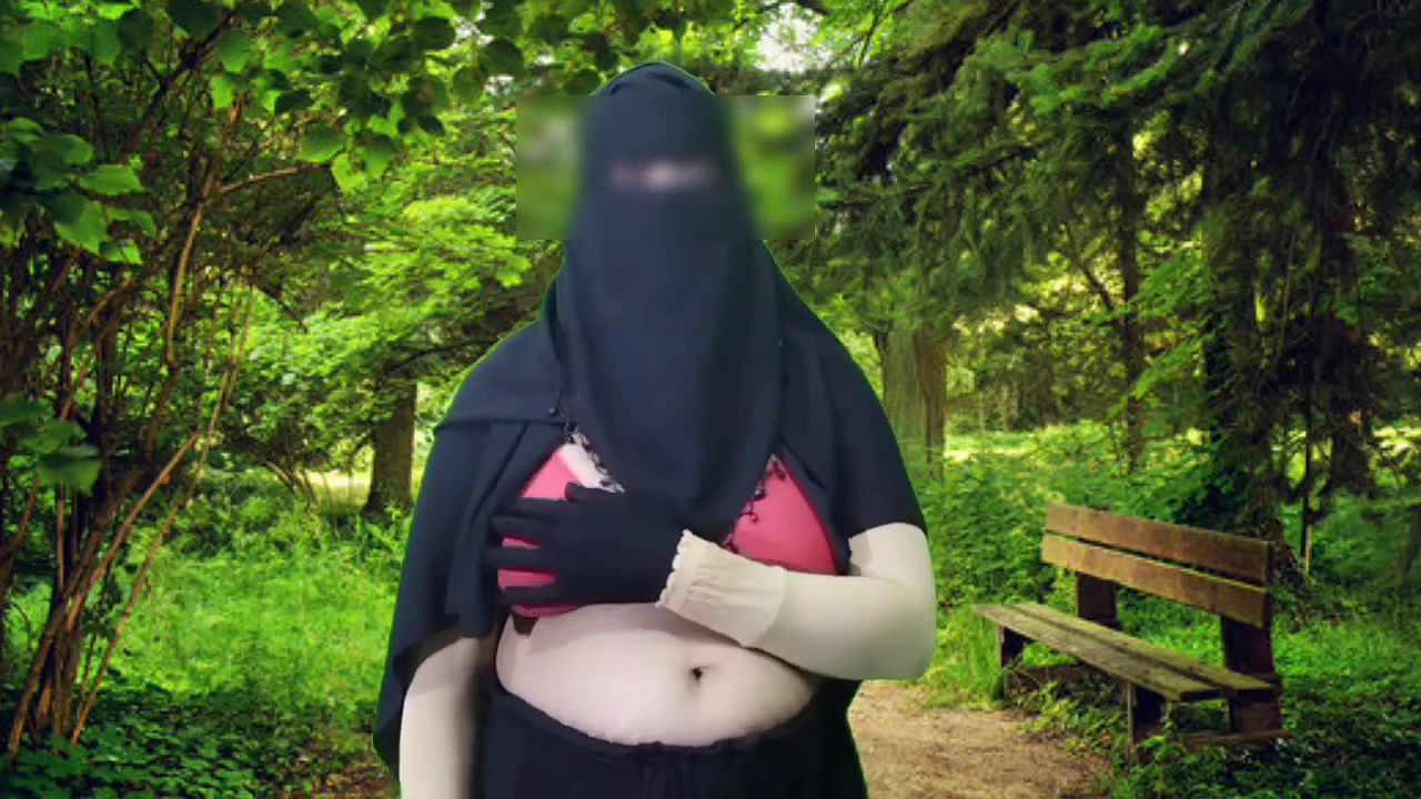 Bangladeshi housewife