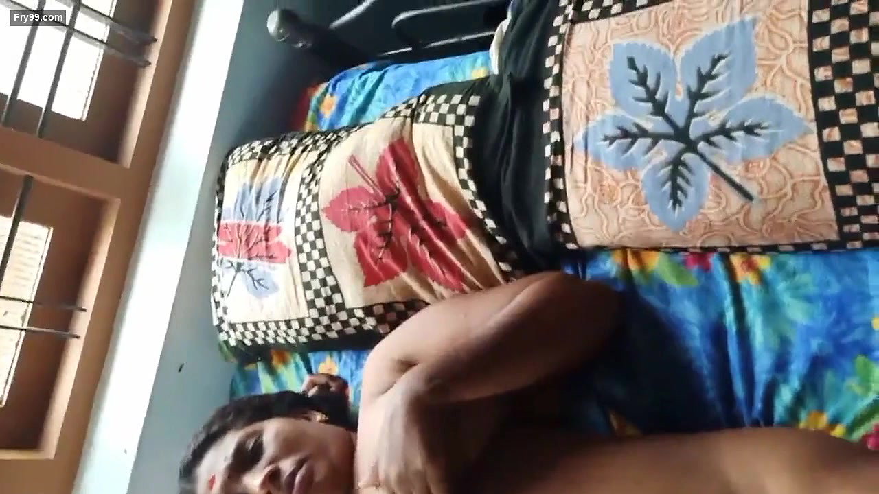 Aunty Nude Captured By Hubby