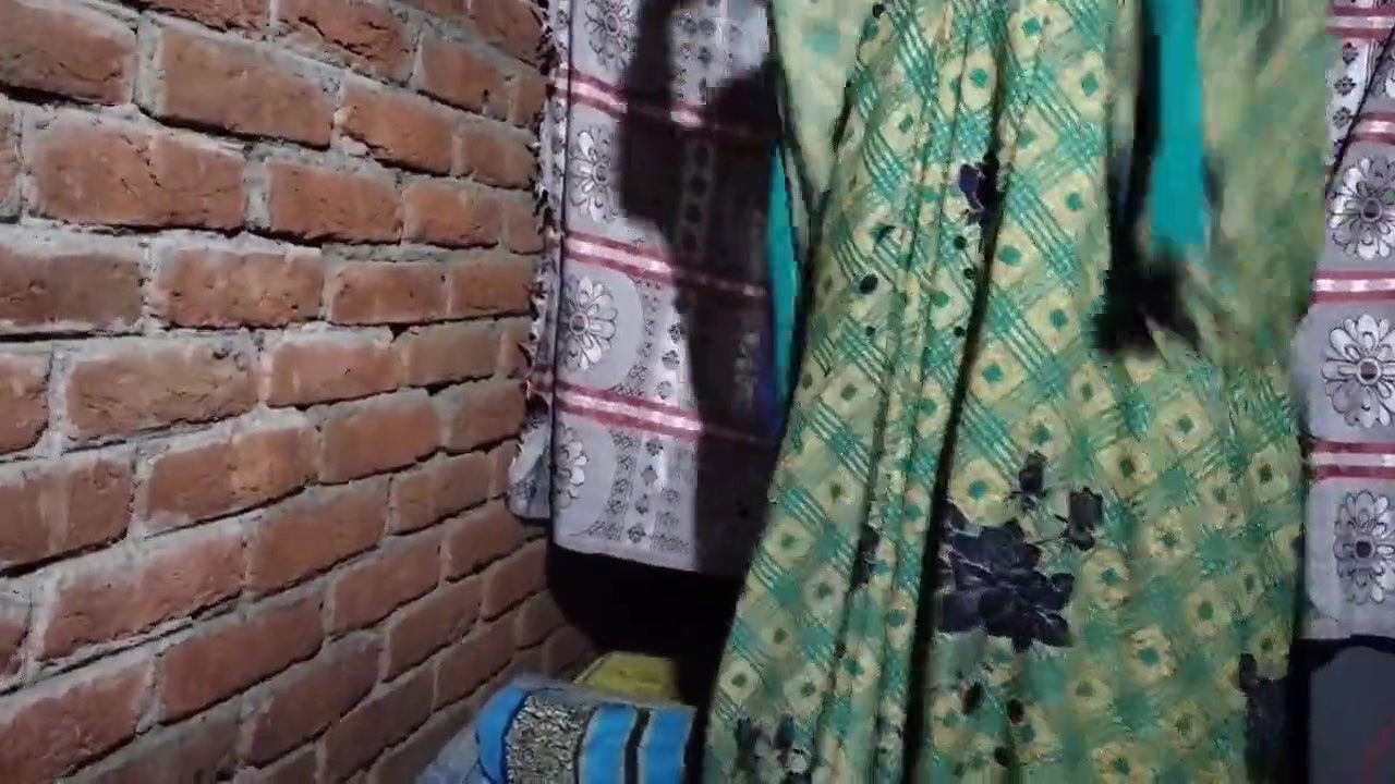 Bhabhi ne apni marji se cudbai capde utar ke devar ko kiya gar