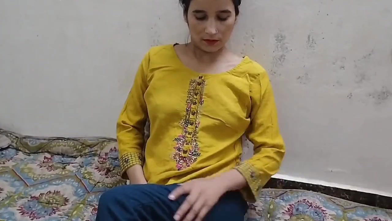 Big step sister ko apne land par baitha kar choda