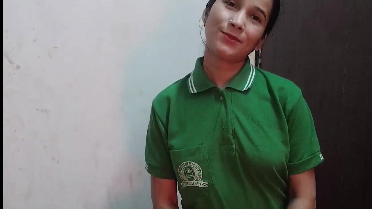 College girl ka uniform utaar kar jabar dasti pela
