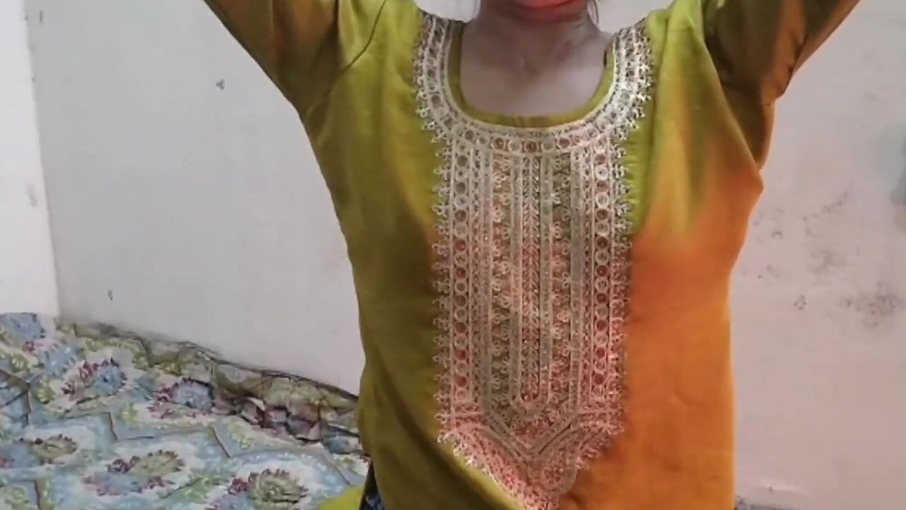 College girl ko paise dekar jabar dasti pela