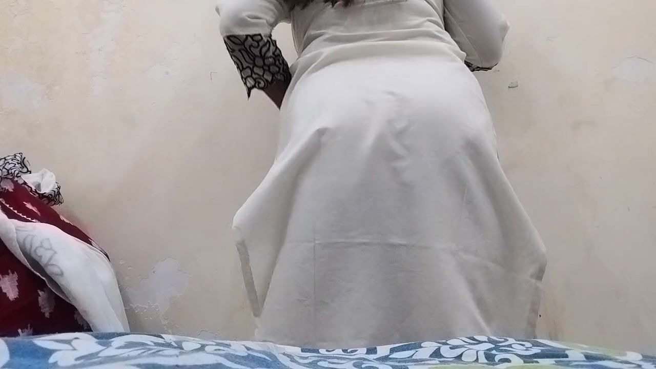 Desi Mona Bhabhi Sexy Video
