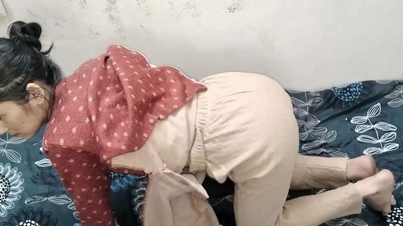 Hasband ke nhi ranhe par boyfriend ko bulaya