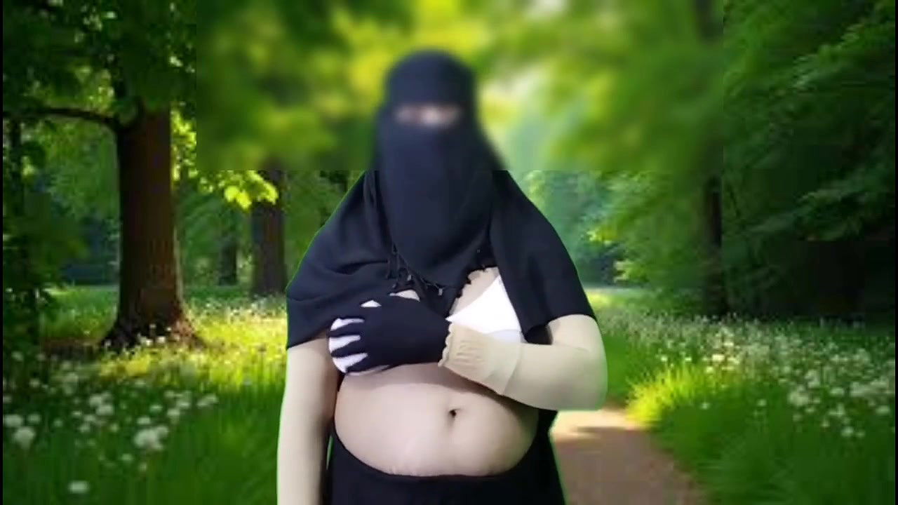 Indian beautiful sexy housewife has sex with neighbors