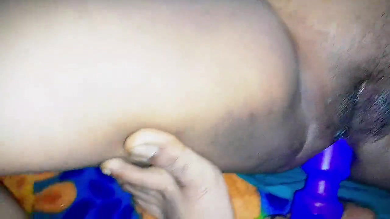 Indian desi village girl mamoni bhabi on hot sex in tha room