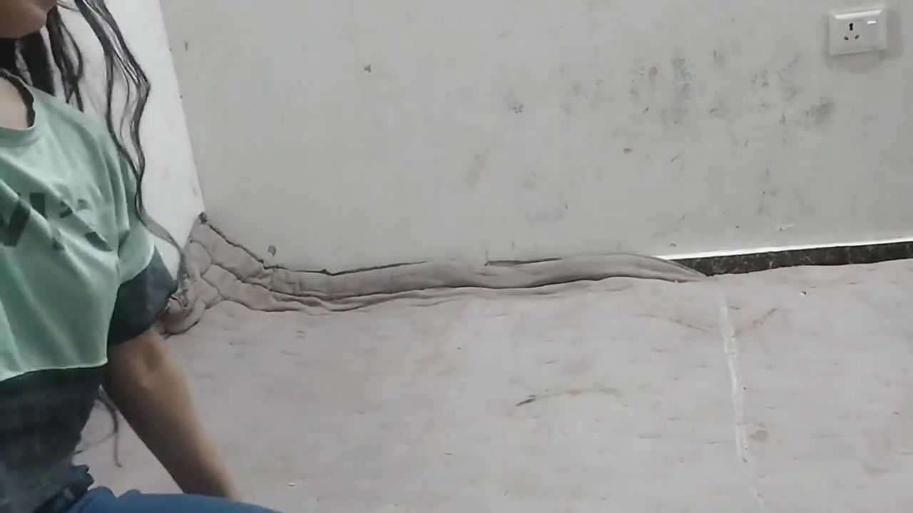 Muslim girl ko paise dekar hotel le jakar pel diya