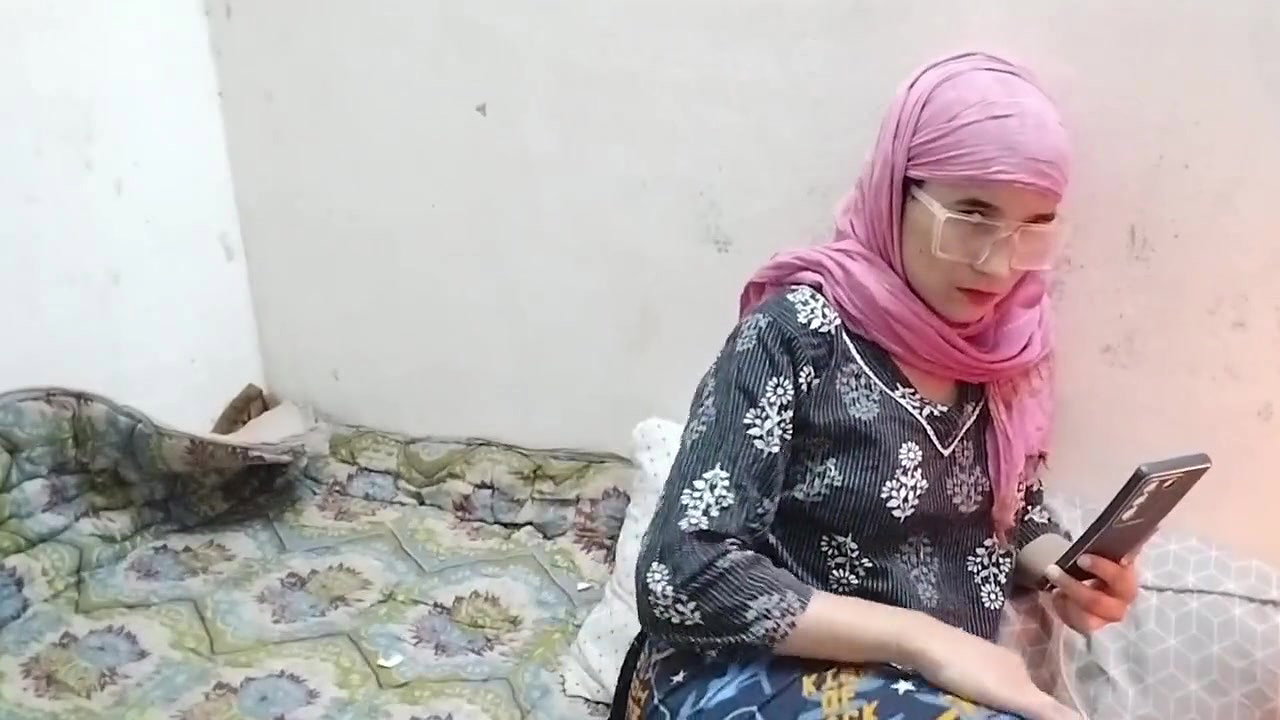 Sex karte hue step sister ke sath bhabhi ji ne dekh liya hame