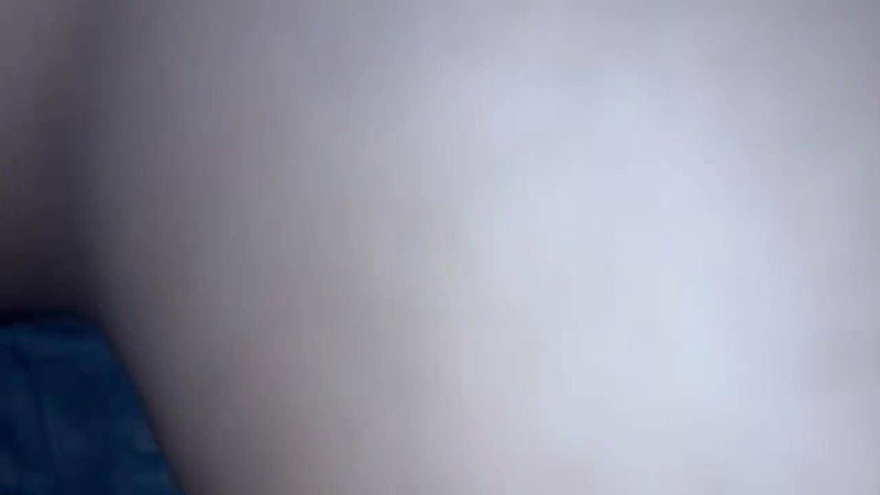 Shaving pussy and getting ready for fuck