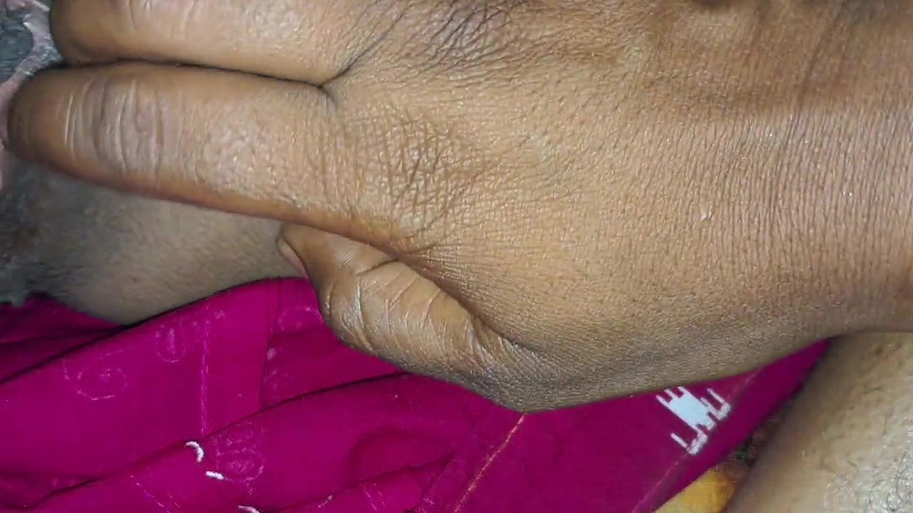 Sister-in-law shook the cock