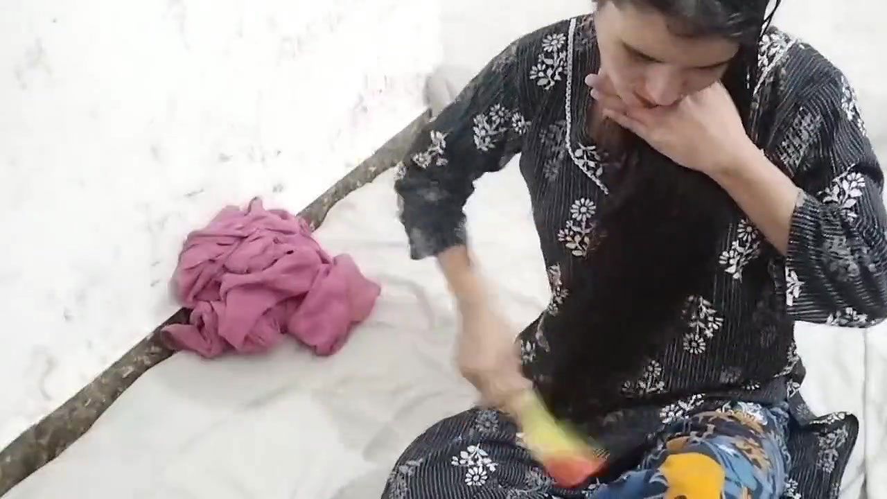 Step sister ne apni big boobs dikhai muze