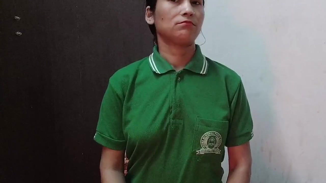 Young girl ka bathroom MMS video viral