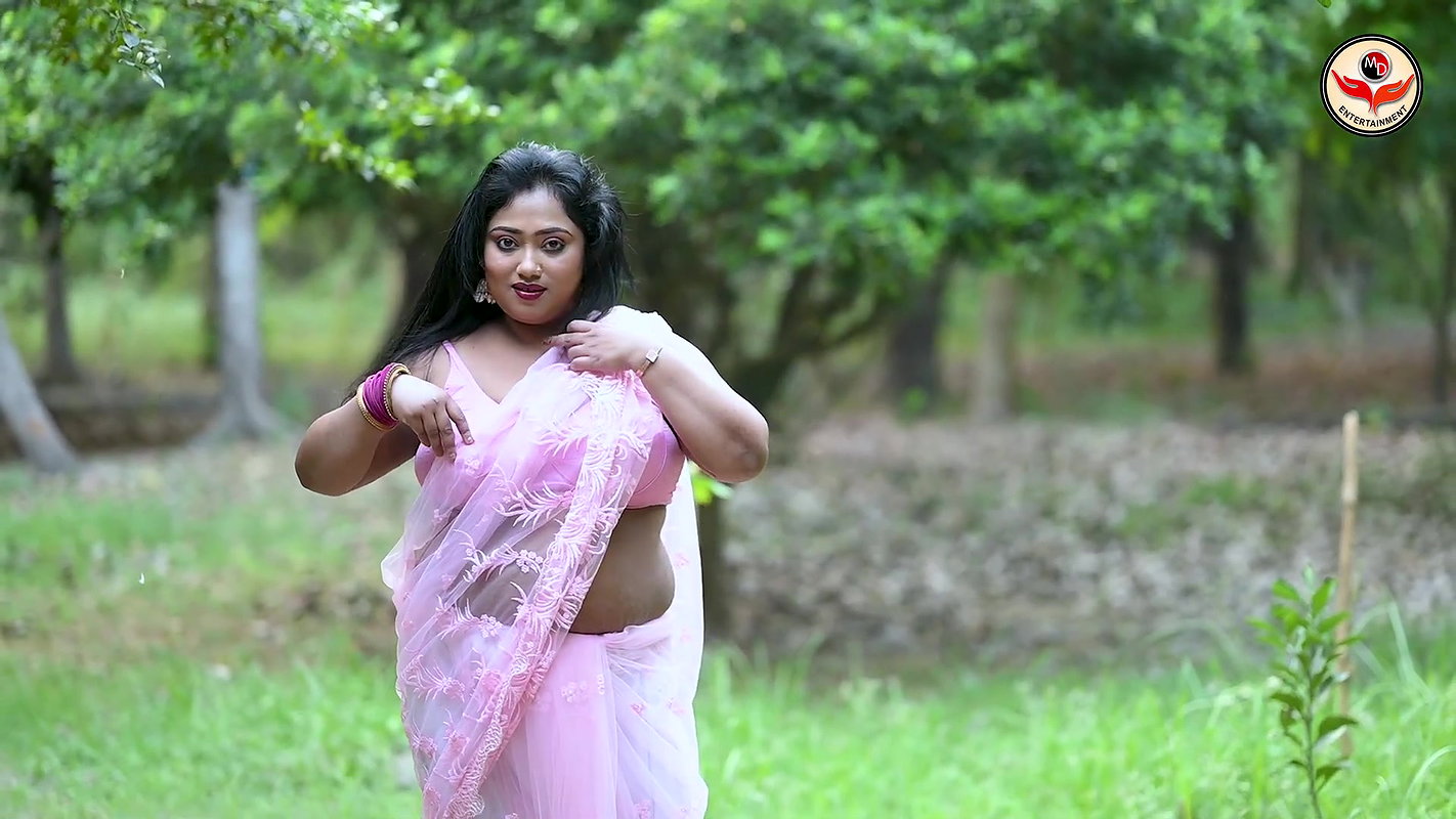 High Fashion Saree Shoot Concept Charming Piu MD Entertainment