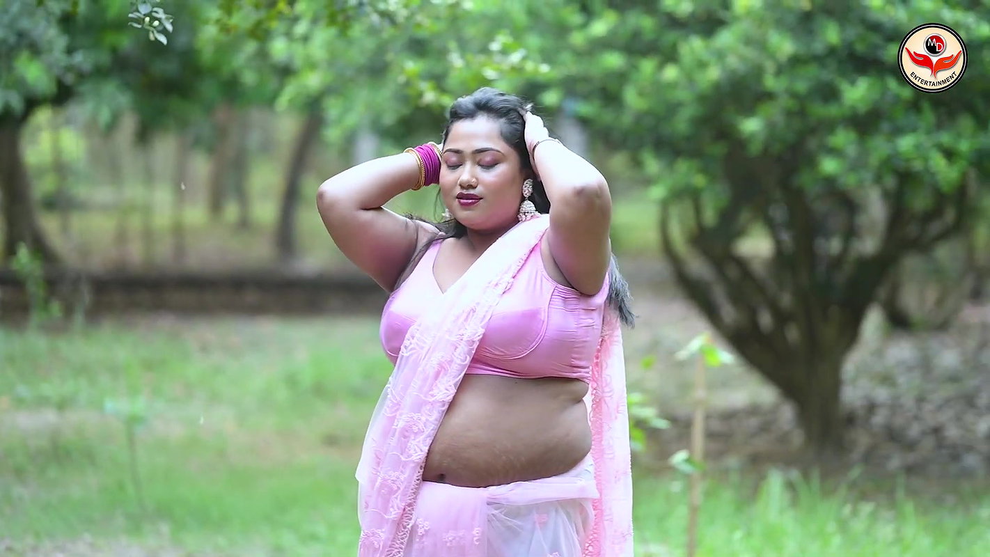 High Fashion Saree Shoot Concept Charming Piu MD Entertainment