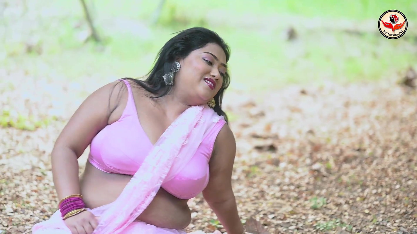 High Fashion Saree Shoot Concept Charming Piu MD Entertainment