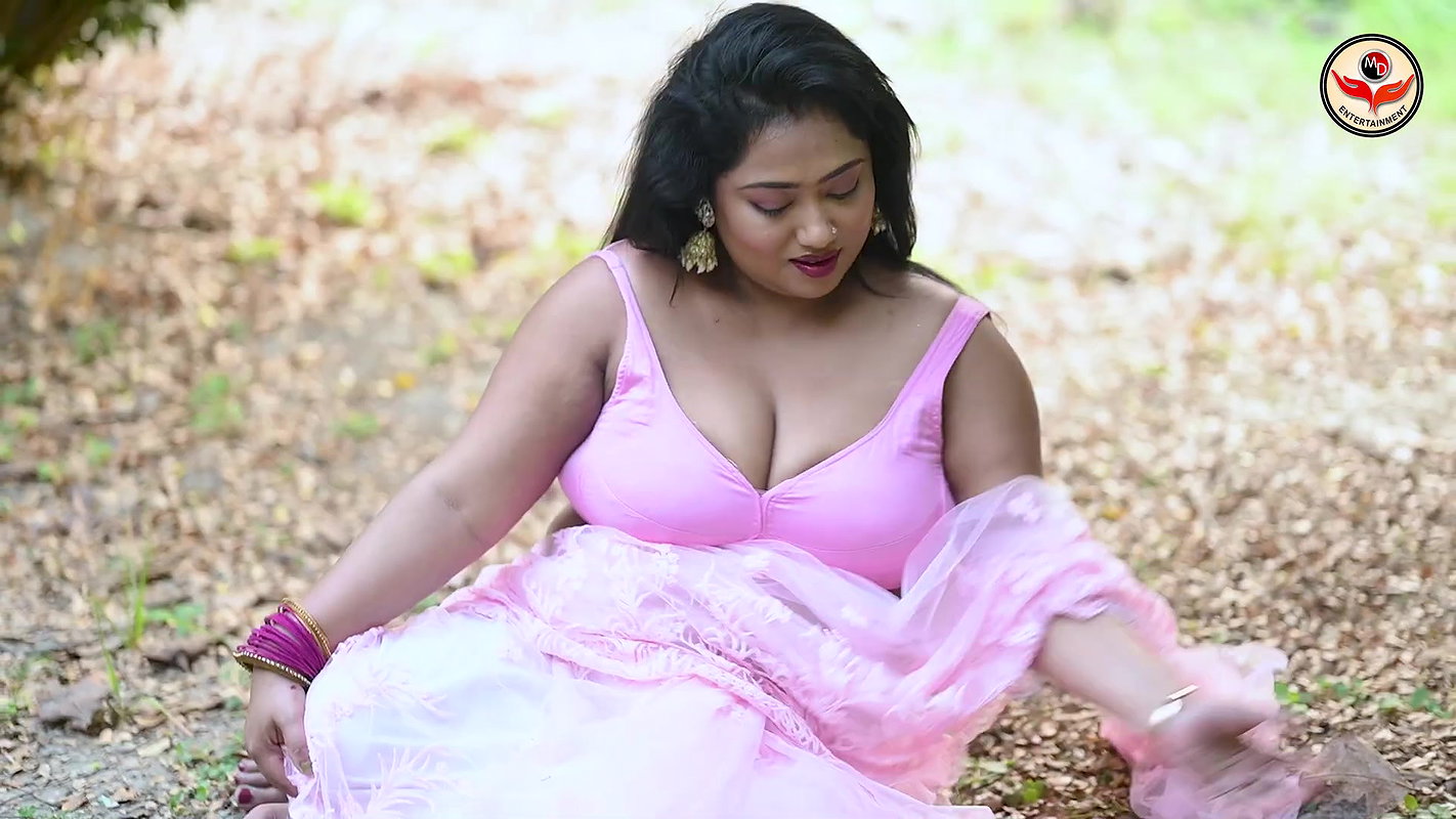 High Fashion Saree Shoot Concept Charming Piu MD Entertainment