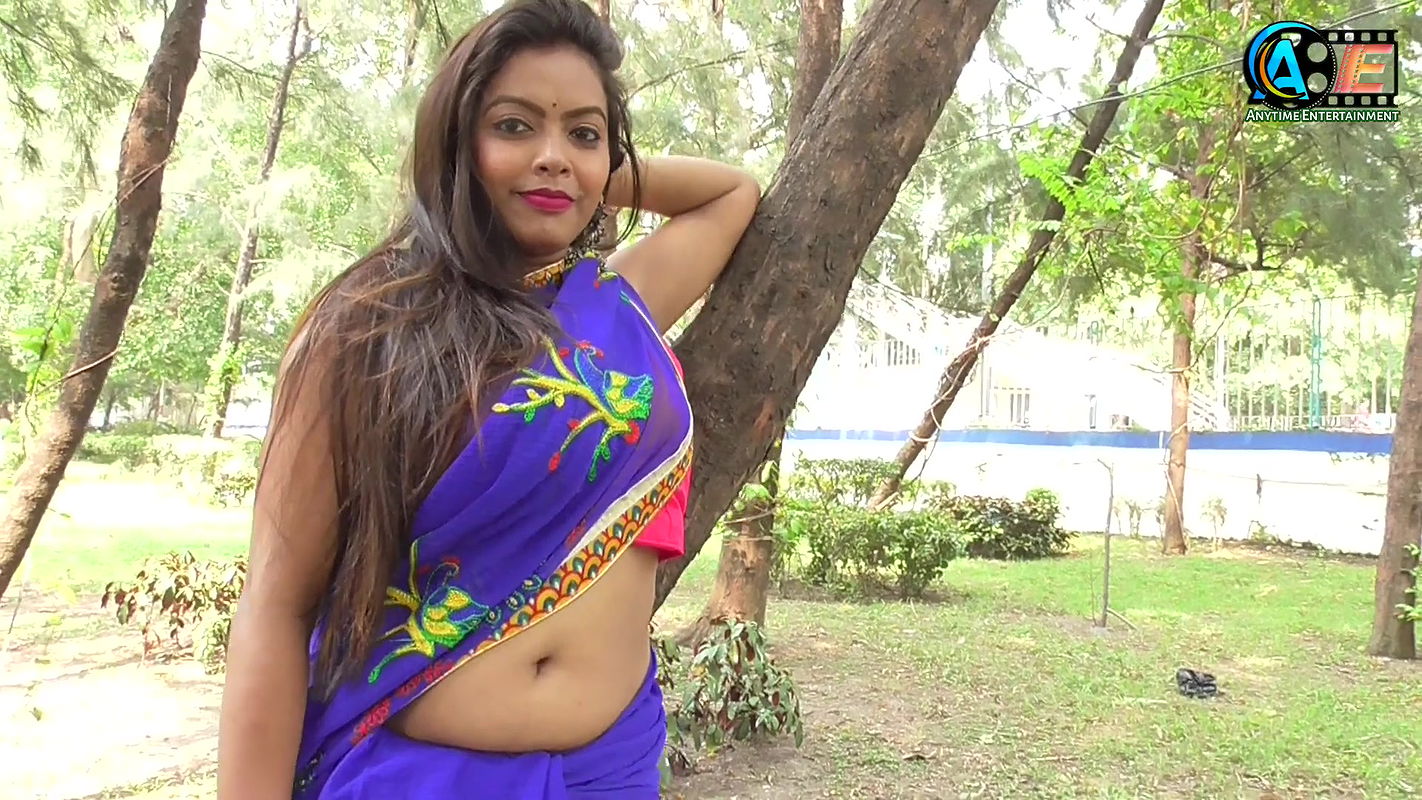 Saree Sundori SHREYA  Saree Shoot  Saree Fashion Show  Hot Model  Beauty Model actress in Saree