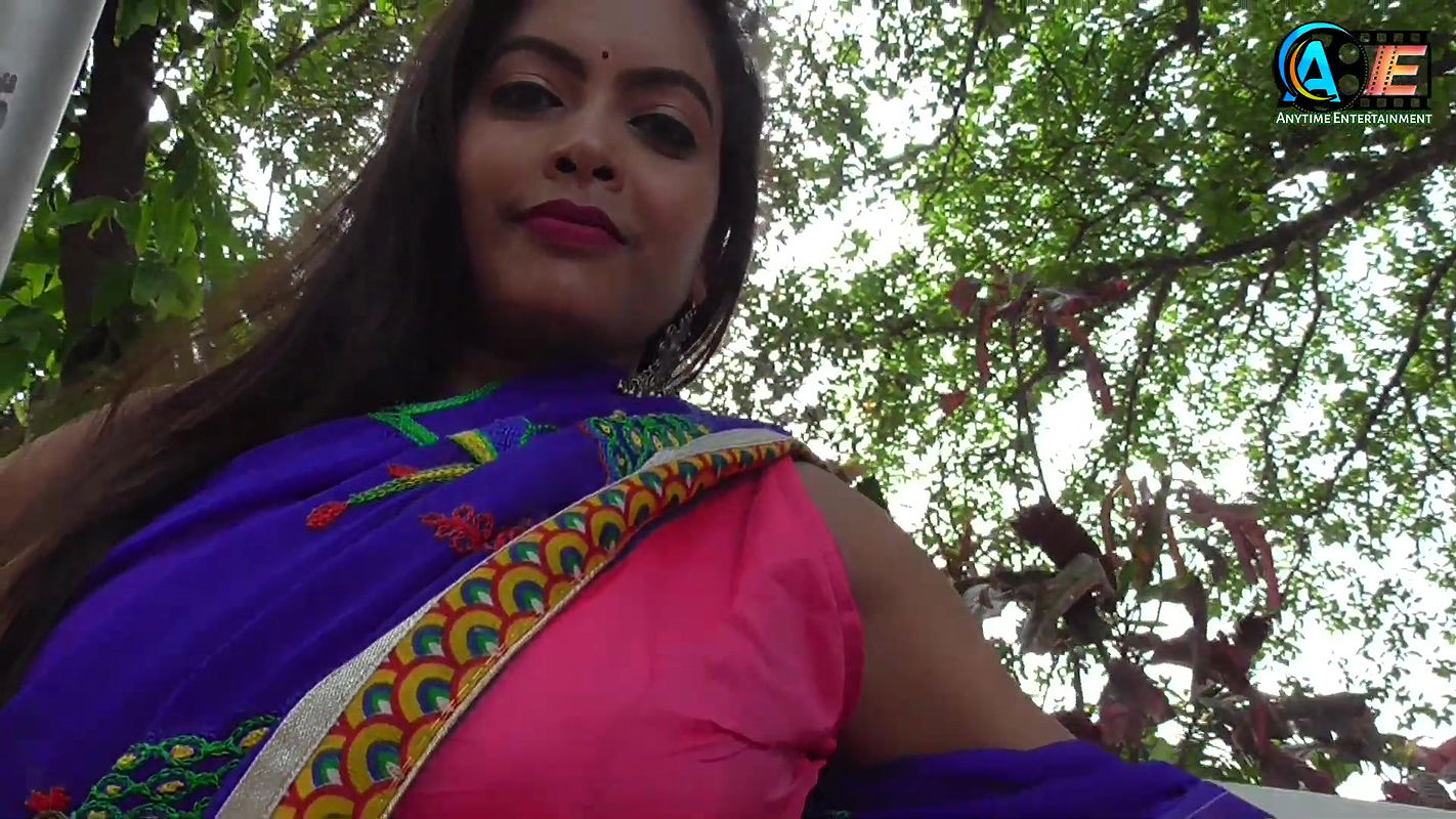 Saree Sundori SHREYA  Saree Shoot  Saree Fashion Show  Hot Model  Beauty Model actress in Saree