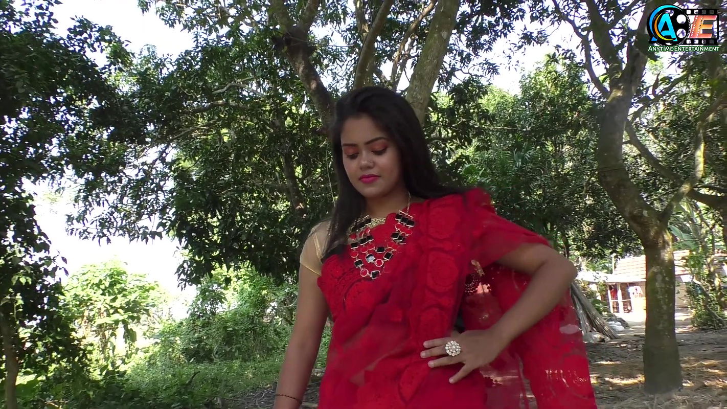 Rupsa  Red Colour Saree  Outdoor Saree Video Shoot  High Fashion Navel Show Video