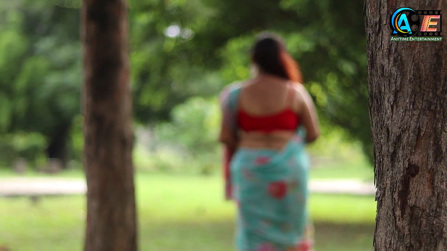 Saree Shoot  Saree Fashion Shoot  Saree dropping Video Shoot  Saree Lover Model Mou