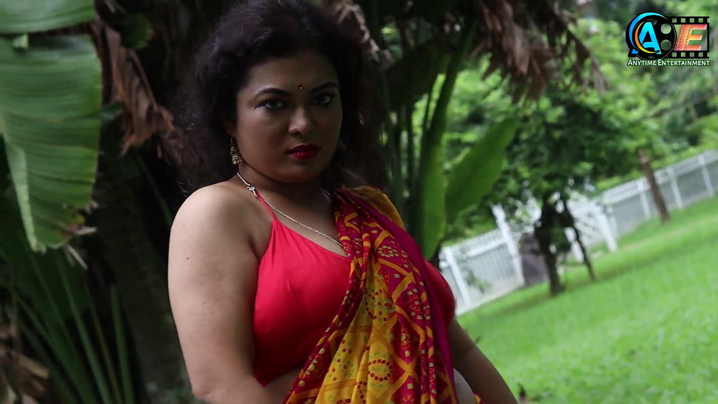 Saree Video Shoot  Saree Fashion Show  Saree Lover  Saree Sundori  Saree te Nari Sundari