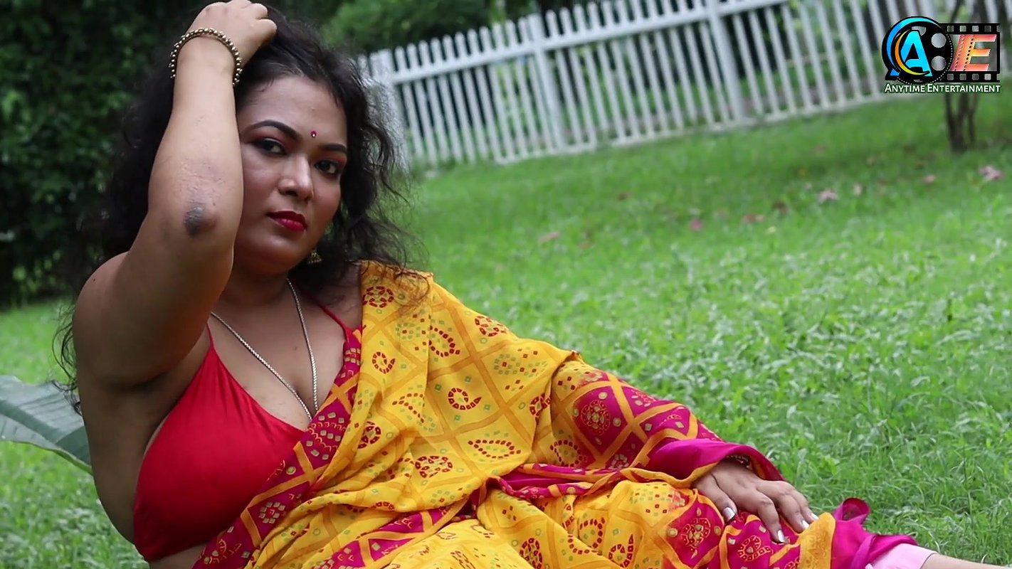 Saree Video Shoot  Saree Fashion Show  Saree Lover  Saree Sundori  Saree te Nari Sundari