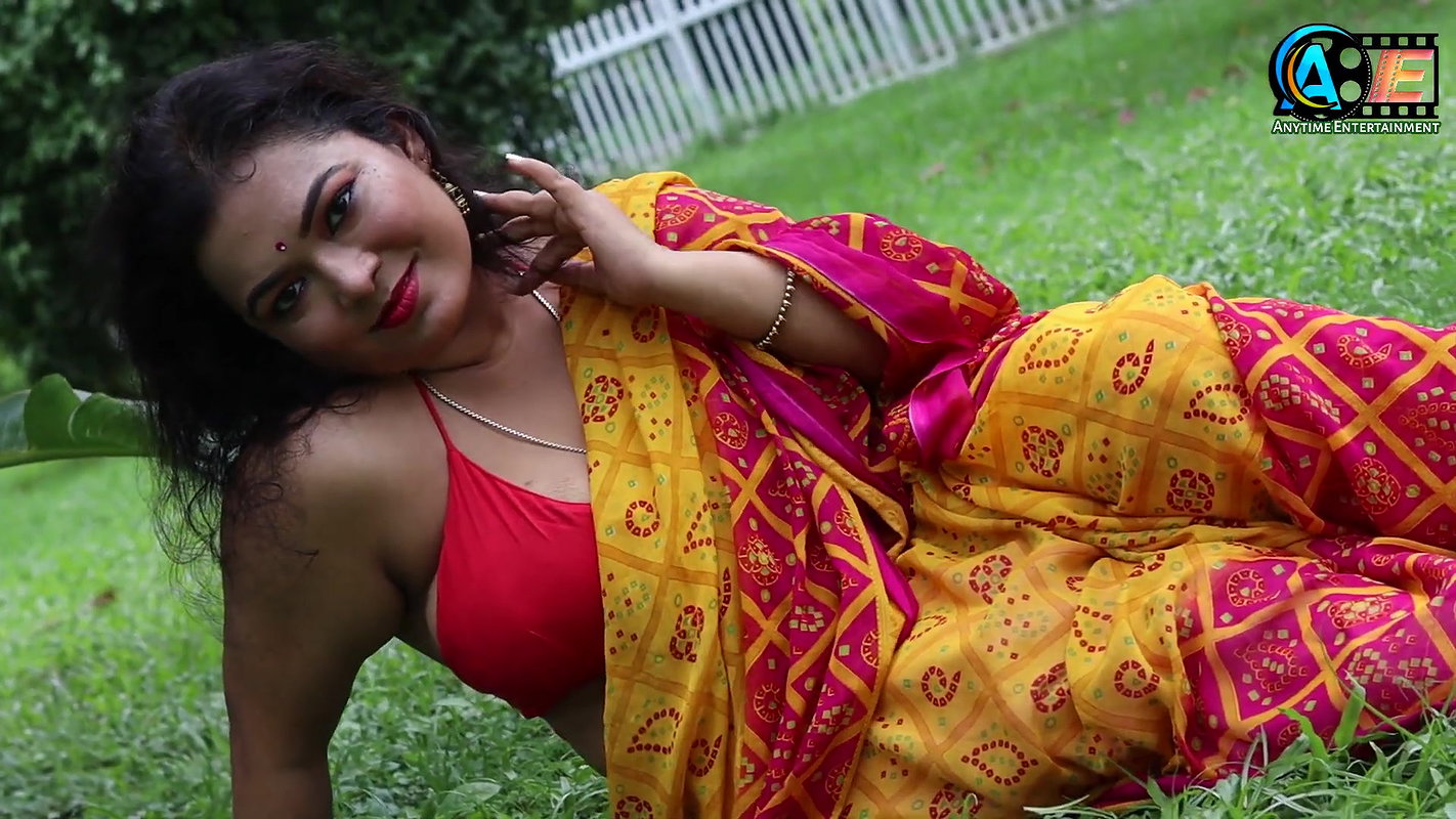 Saree Video Shoot  Saree Fashion Show  Saree Lover  Saree Sundori  Saree te Nari Sundari