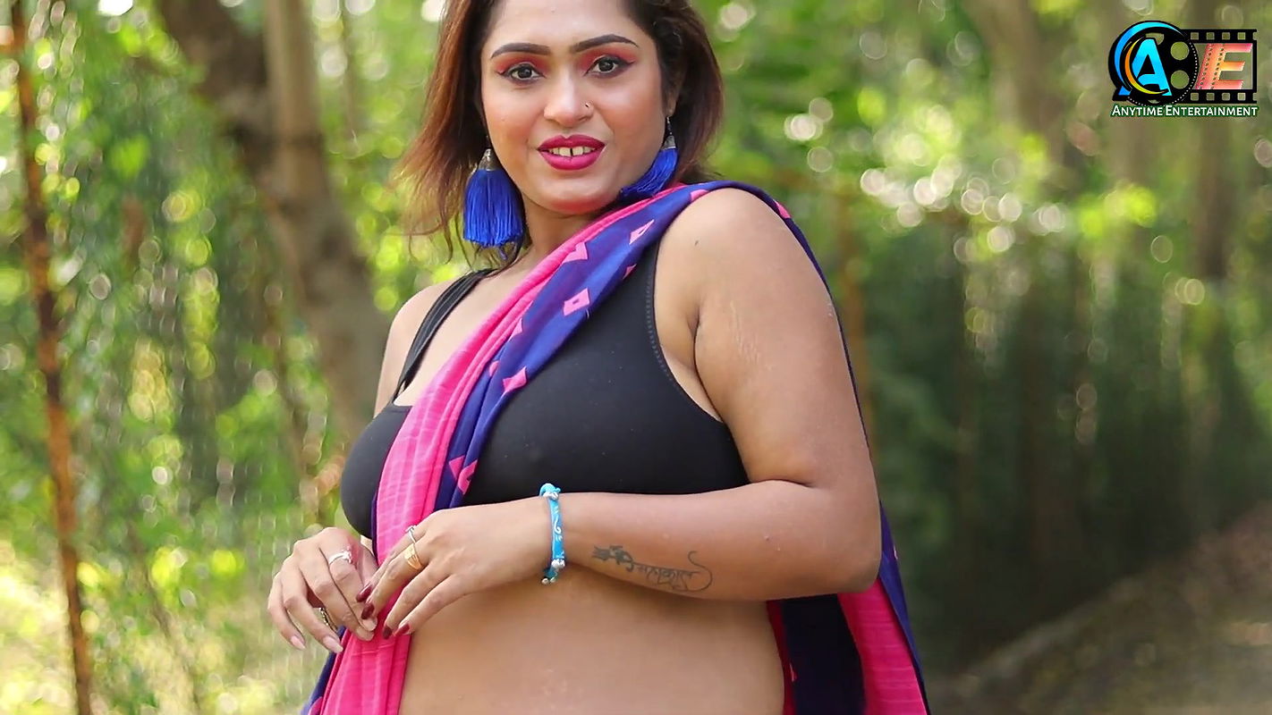 Saree Dropping Video  Saree Shoot  Saree Fashion  Saree Sundari Model RUHI Anytime Entertainment